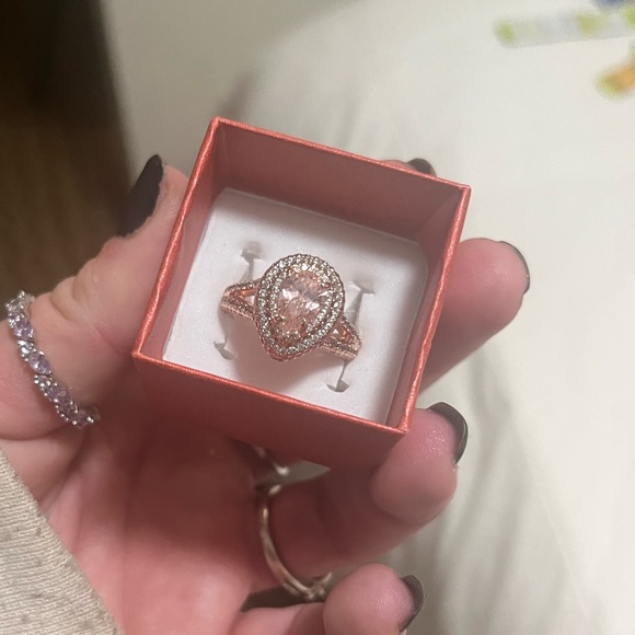 ROSE QUARTZ “CRUISE SHIP” RING!  Size 7, very coveted and collector bp piece! - Picture 1 of 5